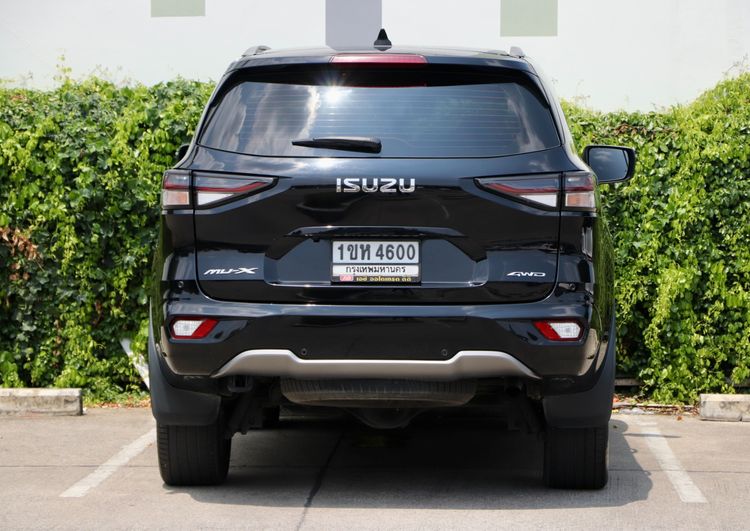 Isuzu MU-X 2021 3.0 Ultimate AT 4WD Utility-car ดีเซล ไม่ติดแก๊ส เกียร์อัตโนมัติ ดำ รูปที่ 4