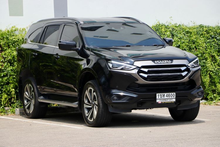 Isuzu MU-X 2021 3.0 Ultimate AT 4WD Utility-car ดีเซล ไม่ติดแก๊ส เกียร์อัตโนมัติ ดำ รูปที่ 3