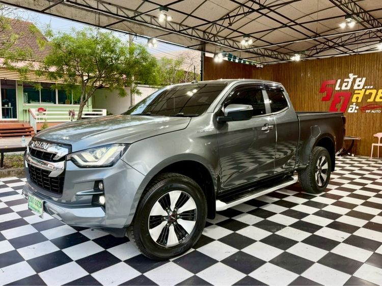 Isuzu D-MAX 2021 1.9 Hi-Lander Z Pickup ดีเซล ไม่ติดแก๊ส เกียร์ธรรมดา เทา รูปที่ 2