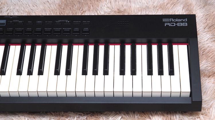 ขายเปียโน Roland RD-88 มีตําหนิ รูปที่ 4