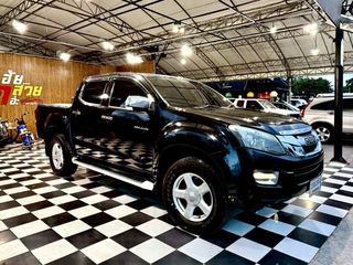 ISUZU D-MAX HILANDER 2014