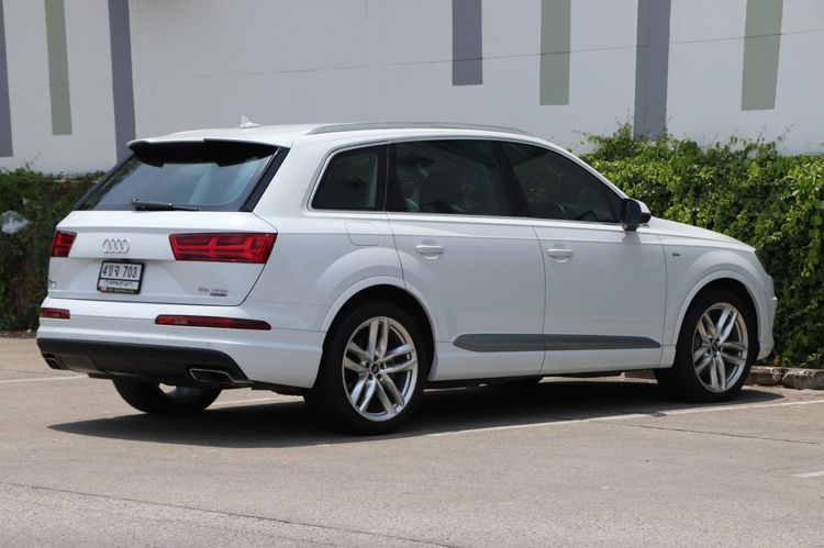Audi Audi Q7  2018 3.0 55 TFSI Quattro S Line 4WD Utility-car เบนซิน ไม่ติดแก๊ส เกียร์อัตโนมัติ ขาว รูปที่ 4