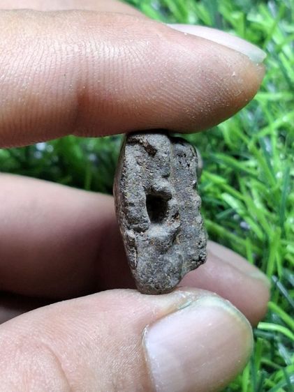 (ปิดแล้วครับ)หลวงปู่ทวดเนื้อว่านเก่า รูปที่ 3