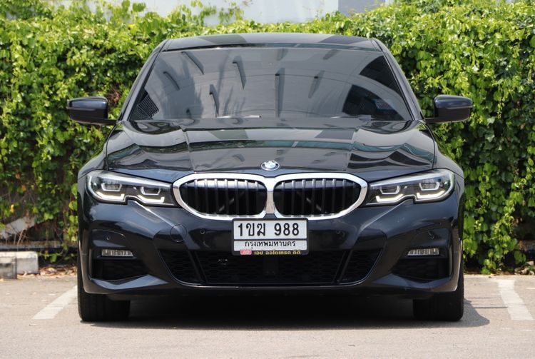 BMW Series 3 2021 320d Sedan ดีเซล ไม่ติดแก๊ส เกียร์อัตโนมัติ ดำ รูปที่ 2