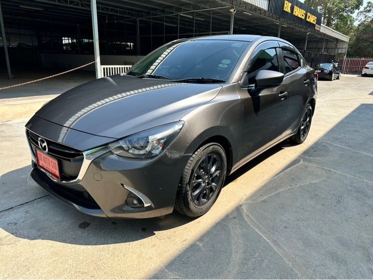 Mazda Mazda 2 2019 1.3 High Connect Sedan เบนซิน ไม่ติดแก๊ส เกียร์อัตโนมัติ น้ำตาล รูปที่ 4