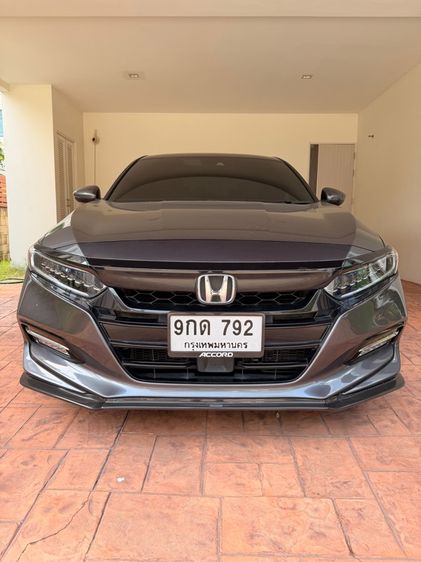 รถ Honda Accord 2.0 Hybrid สี เทา