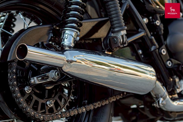 Triumph Bonneville T100 Black ปี2015 วิ่ง19,000Km. ท่อฟูล Norman รูปที่ 6