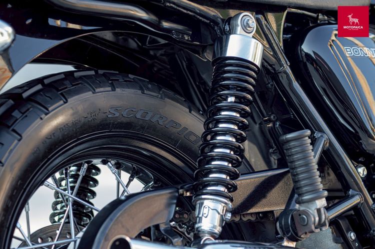 Triumph Bonneville T100 Black ปี2015 วิ่ง19,000Km. ท่อฟูล Norman รูปที่ 8