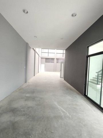 ให้เช่าโกดังและออฟฟิศ450 ตร.มสร้างใหม่ย่านบางใหญ่ นนทบุรี ซอยกัตนา บางม่วง ไฟฟ้า3เฟส30แอมป์ ใกล้ รพ.บางใหญ่ โรงถ่ายกันตนา รูปที่ 2