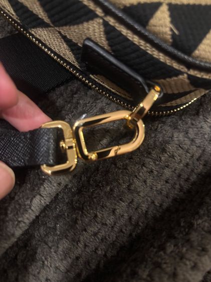 กระเป๋า Prada มือสอง รูปที่ 5