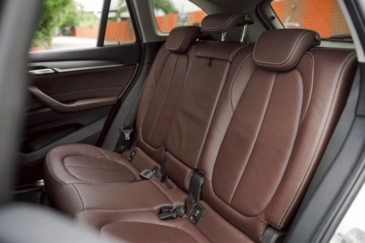🚗 ปล่อยเช่า BMW X1 xLine 18d ปี 2019 (ดีเซล ประหยัด หรู ขับดี) รูปที่ 6