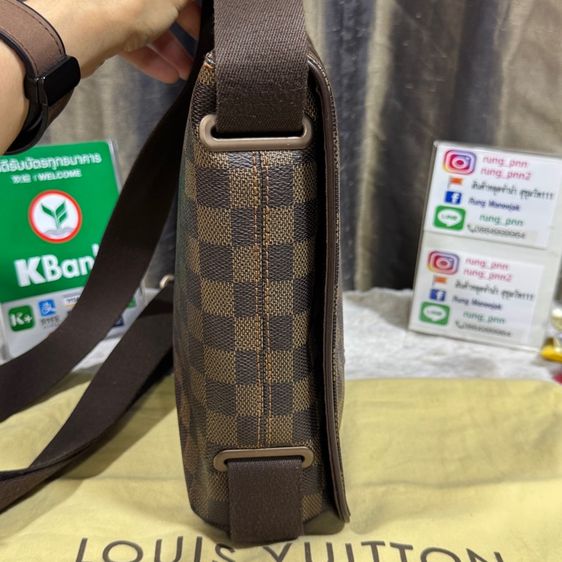 Louis Vuitton รุ่น Brooklyn Size PM รูปที่ 6