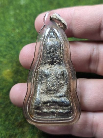 พระท่ากระดานเนื้อชินเก่าๆ