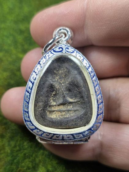 พระปิดตาฝังตะกรุดทองคำ 3 ดอกเก่าๆ รูปที่ 2