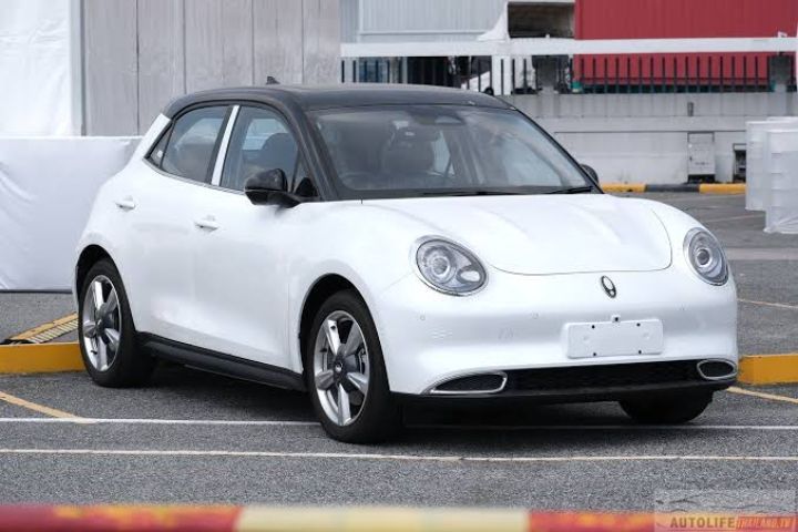 GWM ORA Good Cat 2023 500KM ULTRA Sedan ไฟฟ้า ไม่ติดแก๊ส เกียร์อัตโนมัติ ขาว รูปที่ 4