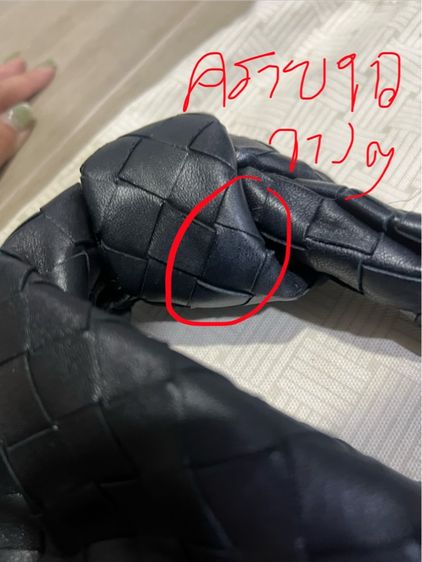 Bottega Veneta Mini Jodie in Black (Gold hardware) รูปที่ 12