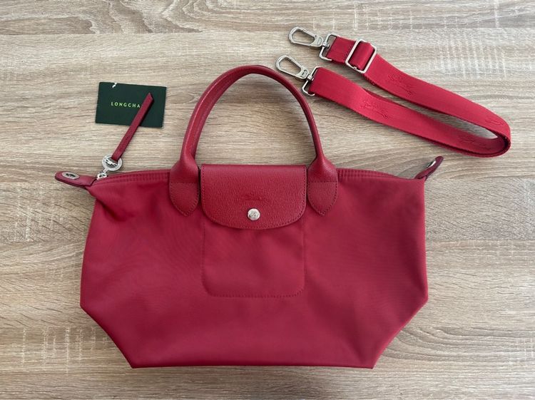หญิง แดง Longchamp