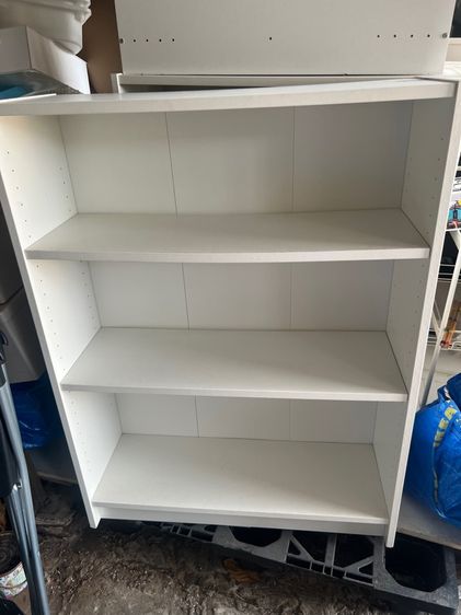 ตู้ชั้นวางของสีขาว งานIKEA รูปที่ 3