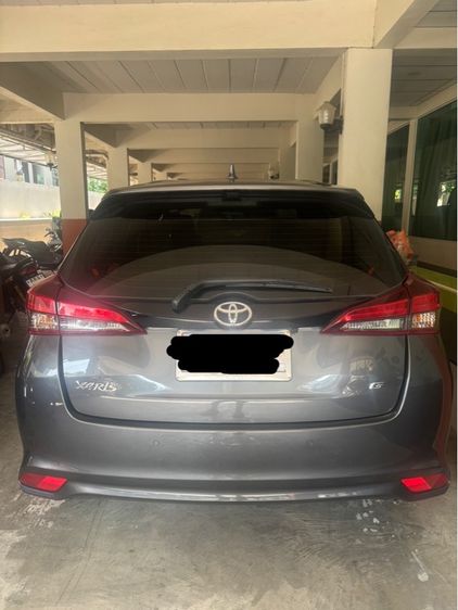 รถ Toyota Yaris 1.2 G สี เทา
