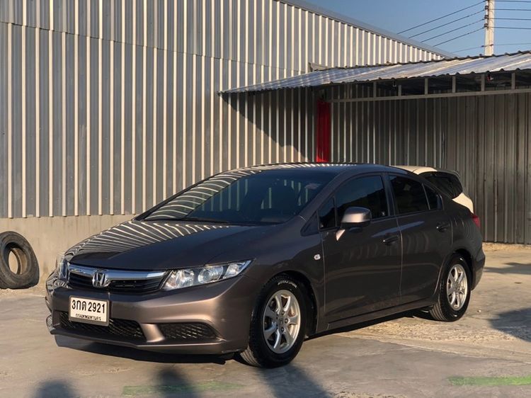 Honda Civic 2013 1.8 E i-VTEC Sedan เบนซิน ไม่ติดแก๊ส เกียร์อัตโนมัติ น้ำตาล รูปที่ 3