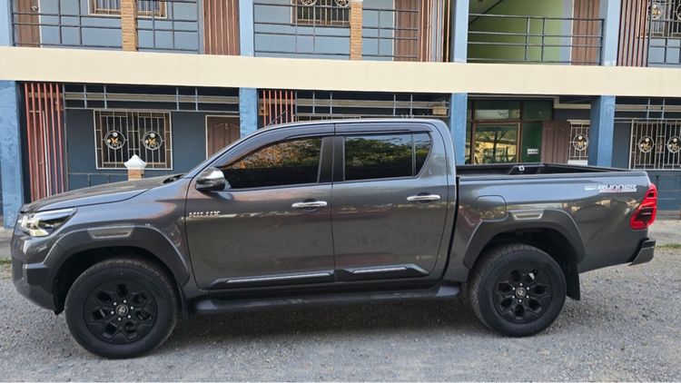 Toyota Hilux Revo 2023 2.4 Prerunner Mid Pickup ดีเซล ไม่ติดแก๊ส เกียร์อัตโนมัติ เทา รูปที่ 4