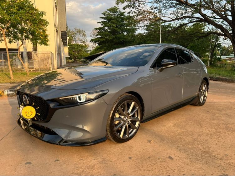 รถ Mazda Mazda3 2.0 SP สี เทา