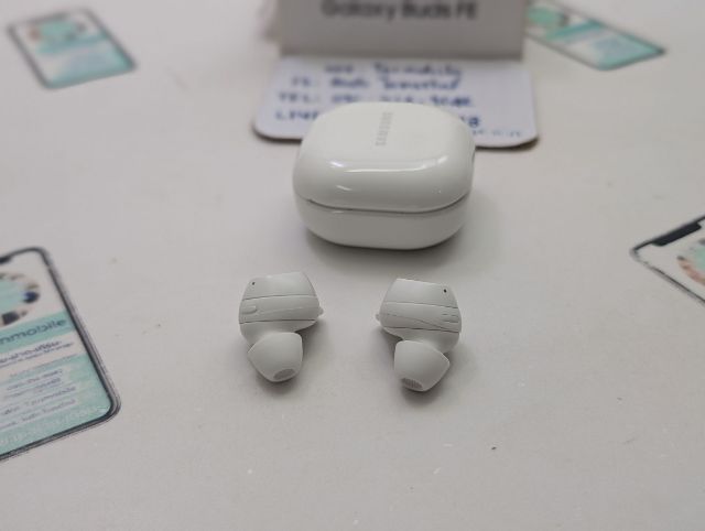 ขาย เทิร์น Samsung Galaxy Buds FE ศูนย์ไทย อุปกรณ์ครบยกกล่อง เพียง 690 บาท ครับ  รูปที่ 2