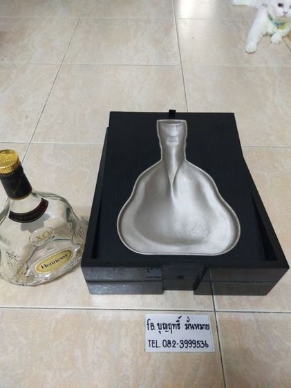 ขวด เปล่า กับ กล่องเป็นไม้ RICHARD HENNESSY หนัก อยู่คับ สภาพดีสวยๆน่าสะสม รูปที่ 4