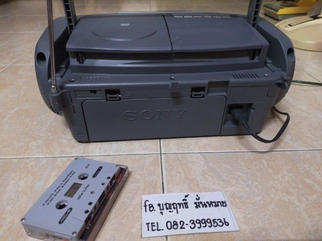 วิทยุ SONY FM ใช้ได้ เทป ใช้ได้ CD ไม่ได้ ไปเช็กดูอีกทีนะครับ รูปที่ 2