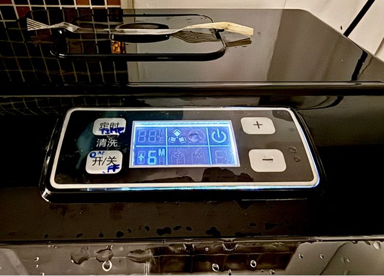 Hicon เครื่องทำน้ำแข็งก้อนเหลี่ยม มือ 2 สภาพดีใช้งานน้อย รูปที่ 2