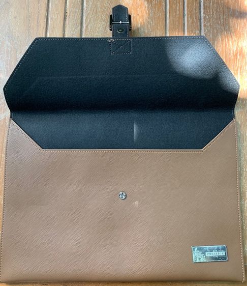 กระเป๋าใส่เอกสาร AIA รูปที่ 2