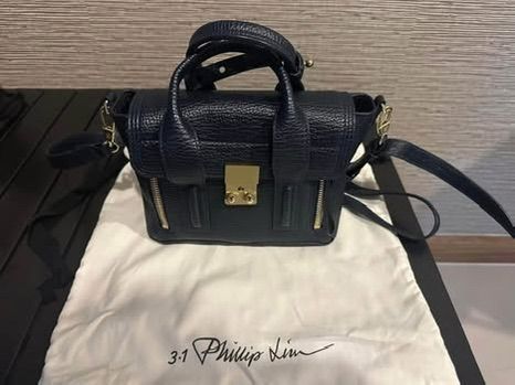 กระเป๋า Phillip lim ของแท้