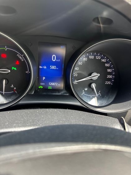 Toyota C-HR 2019 1.8 HV Mid ไฮบริด ไม่ติดแก๊ส เกียร์อัตโนมัติ ขาว รูปที่ 3