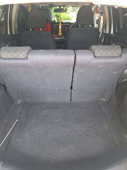 Honda Jazz 2017 1.5 S Sedan เบนซิน ไม่ติดแก๊ส เกียร์ธรรมดา ขาว รูปที่ 2