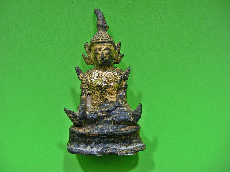 พระพุทธทรงเครื่อง เก่าๆ บ้านๆเดิมๆ รูปที่ 3