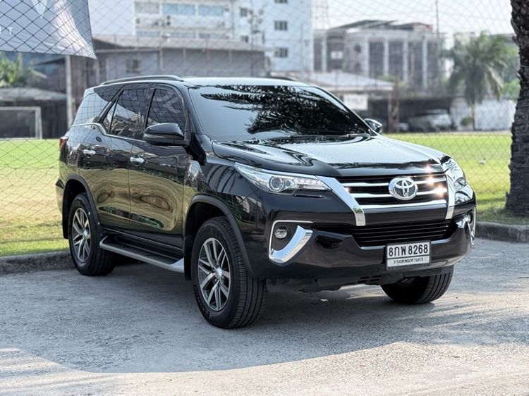 Toyota Fortuner 2.8 4WD วิ่งน้อย 37,xxx km. ประวัติศูนย์ Toyota ทุกระยะ มือเดียว 