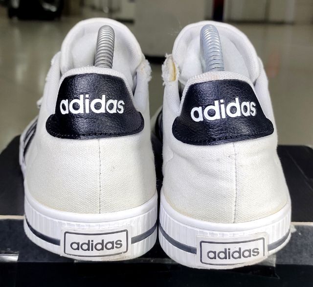 รองเท้า💥adidas Lifestyle💥ของแท้‼️พื้นนิ่ม เบา ไม่อัพ สวยๆ เดิมๆ สภาพดี💥ไซร์ 42.5 รูปที่ 8