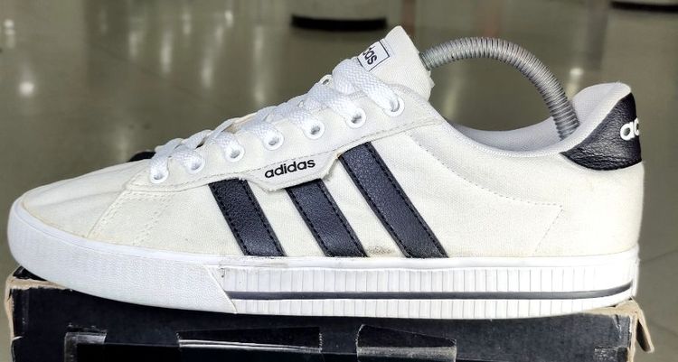 รองเท้า💥adidas Lifestyle💥ของแท้‼️พื้นนิ่ม เบา ไม่อัพ สวยๆ เดิมๆ สภาพดี💥ไซร์ 42.5 รูปที่ 4