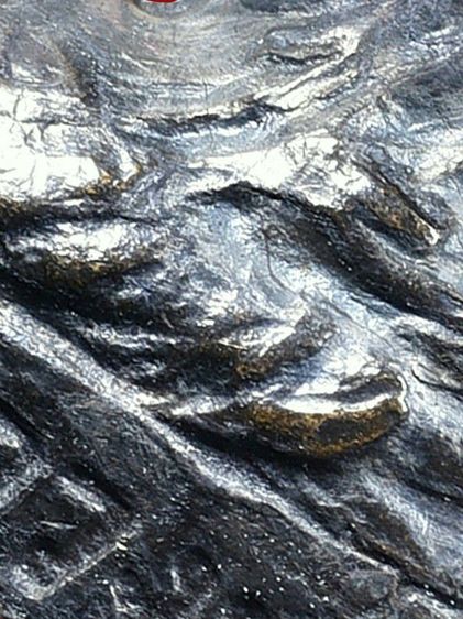 ให้เช่าบูชา รูปหล่ออุดกริ่ง,ก้นวงเดือน หลวงพ่อแดง วัดแหลมสอ เกาะสมุย พิมพ์แข้งเล็ก เนื้อทองเหลืองรมดำสภาพสวย รูปที่ 4