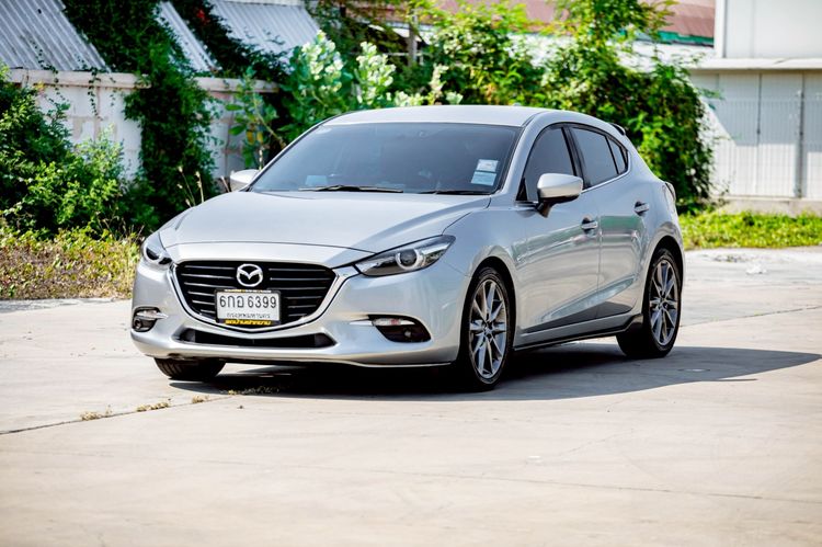 Mazda Mazda3 2018 2.0 S Sports Sedan เบนซิน เกียร์อัตโนมัติ เทา
