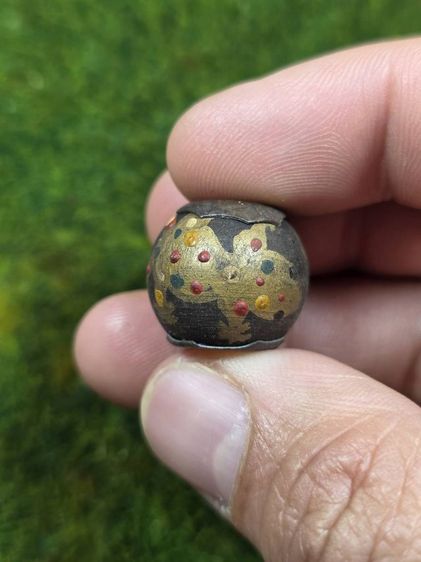 ลูกสะกดยันต์ตุ๊กแกสองหางเก่าๆ