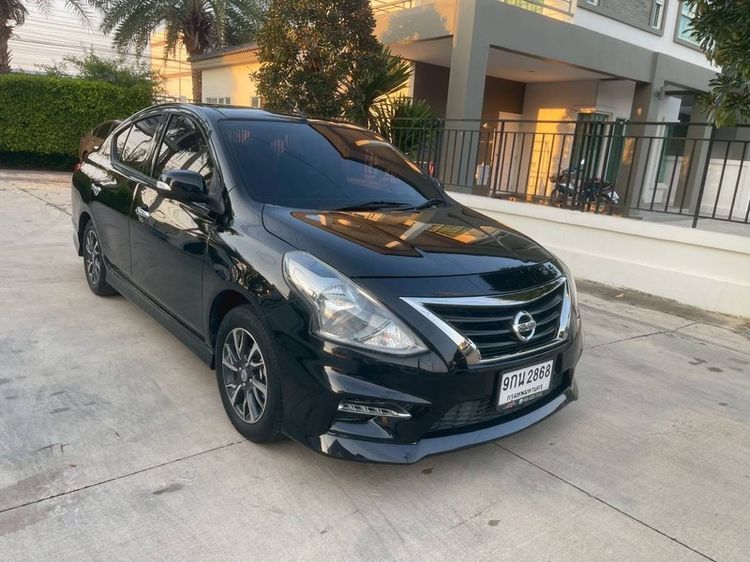รถ Nissan Almera 1.2 E Sportech สี ดำ