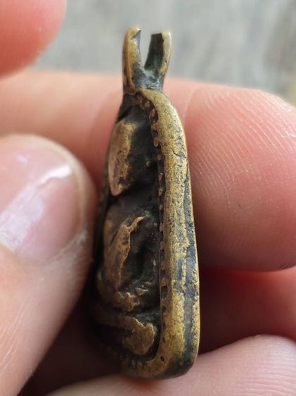 หวงพ่อเงิน รูปที่ 3