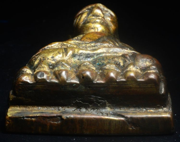 หลวงปู่ทวดเตารีด 05 เนื้อทองเหลือง สภาพสวย ผิว คลาสสิค แบ่งบูชา 1500ครับ รูปที่ 5