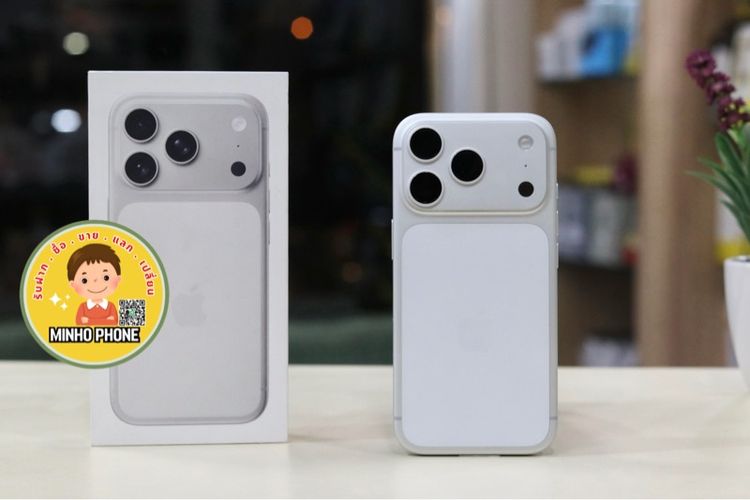 IPhone 17 Pro 256GB สีเงินแท้ครบกล่อง แบต 100 แกะแค่่เช็คเครื่อง รูปที่ 2