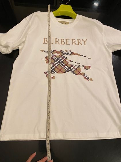 เบอร์เบอรึ่ เสื้อยืดแขนสั้น  สภาพใหม่เอี่ยม รูปที่ 9