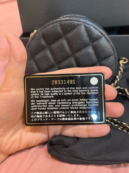 Chanel Round Classic Chain Mini Bag รูปที่ 12