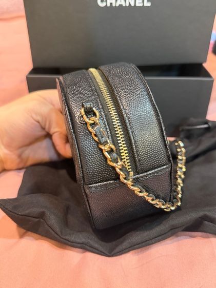 Chanel Round Classic Chain Mini Bag รูปที่ 5