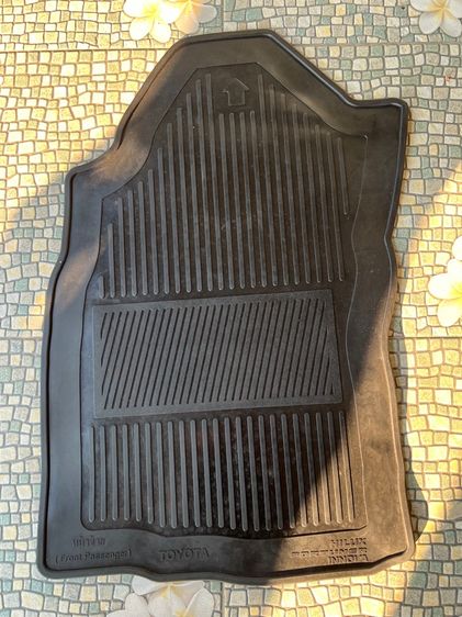 ผ้ายางปูพื้อฟอร์จูนเนอร์แท้ รูปที่ 5