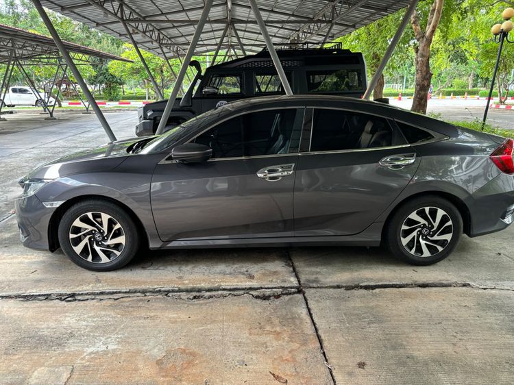 Honda Civic 2016 1.8 E i-VTEC Sedan เบนซิน ไม่ติดแก๊ส เกียร์อัตโนมัติ เทา รูปที่ 3